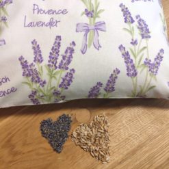 Levendulás tönkölypelyva párna lavender provance